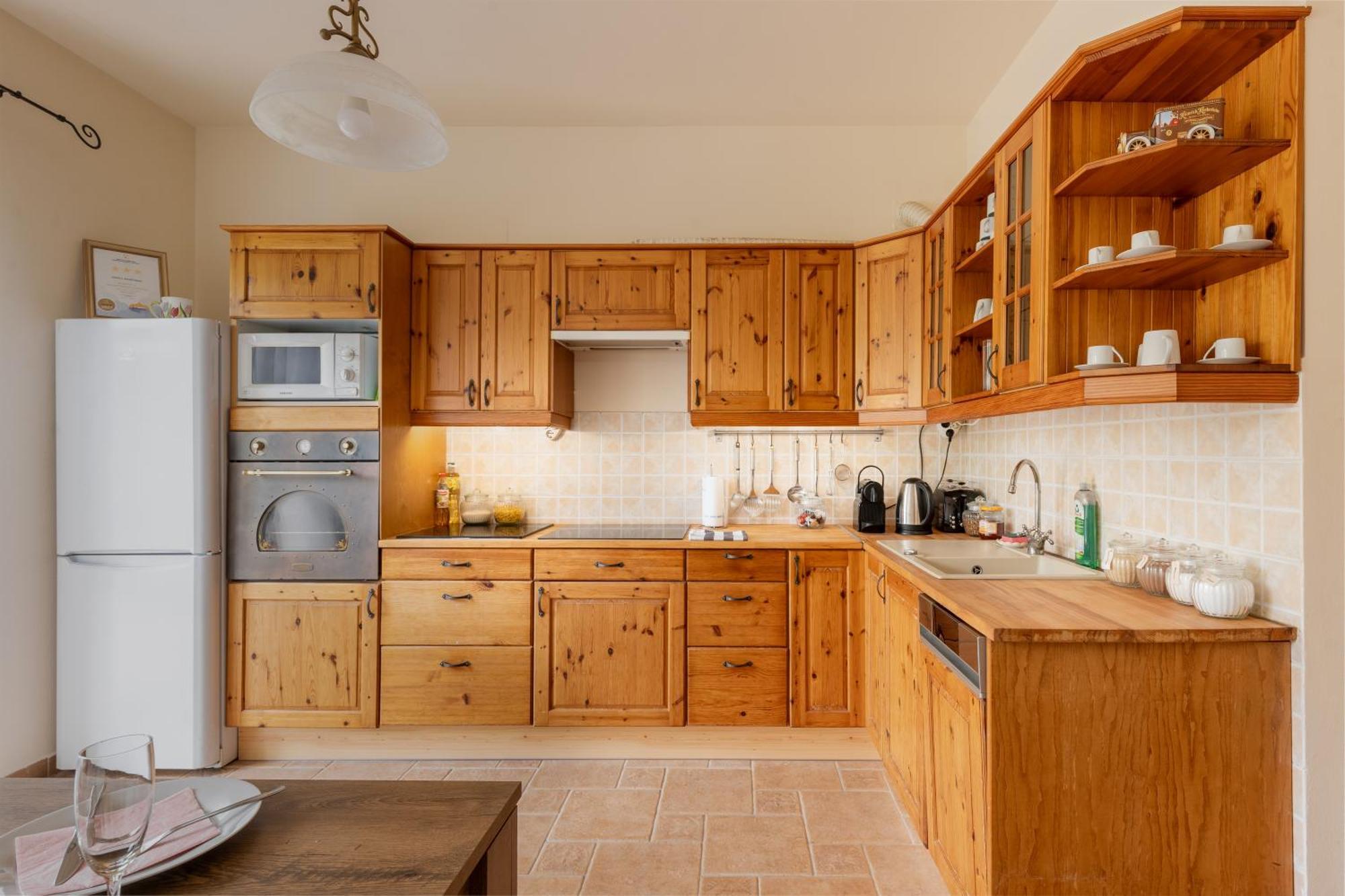 Kiraly Csaladi Apartman- Royal Family Apartment #Freegarage Budapeste Exterior foto